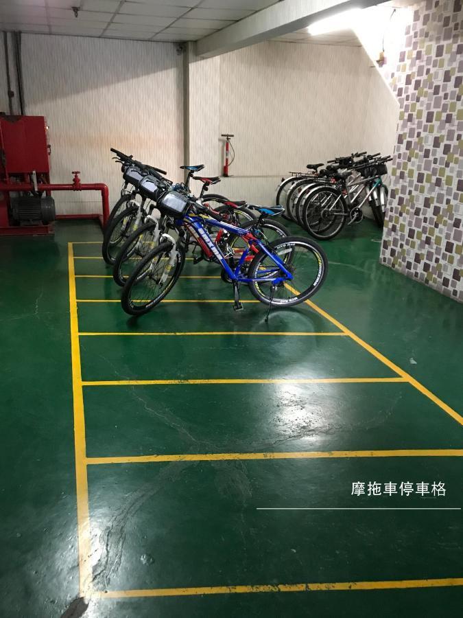Go Shine Motel Pingtung ภายนอก รูปภาพ