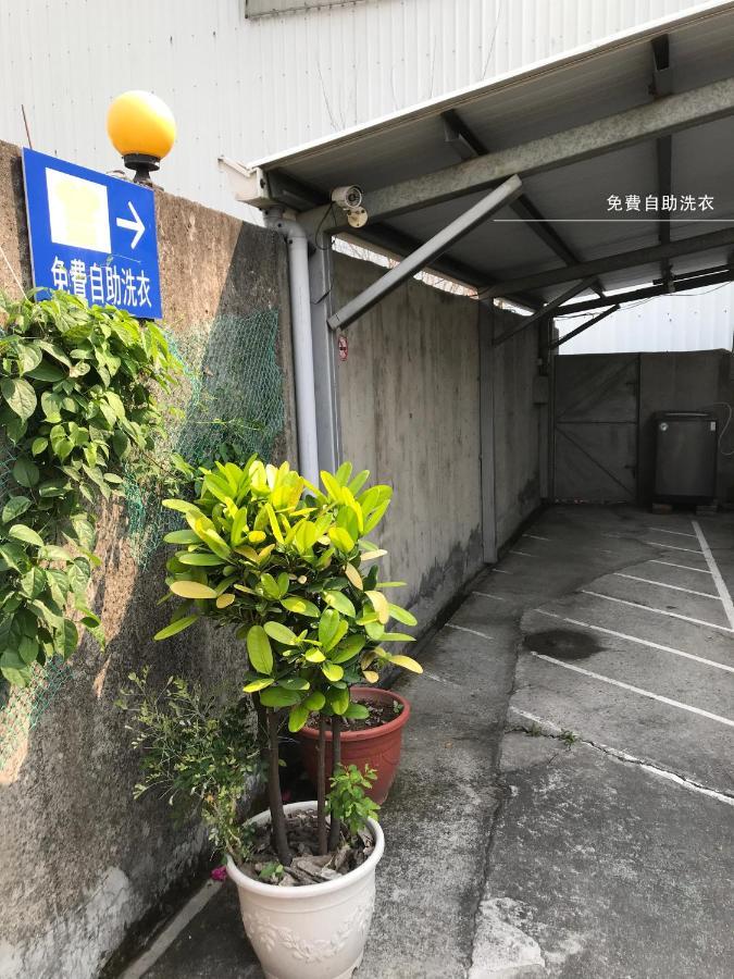 Go Shine Motel Pingtung ภายนอก รูปภาพ