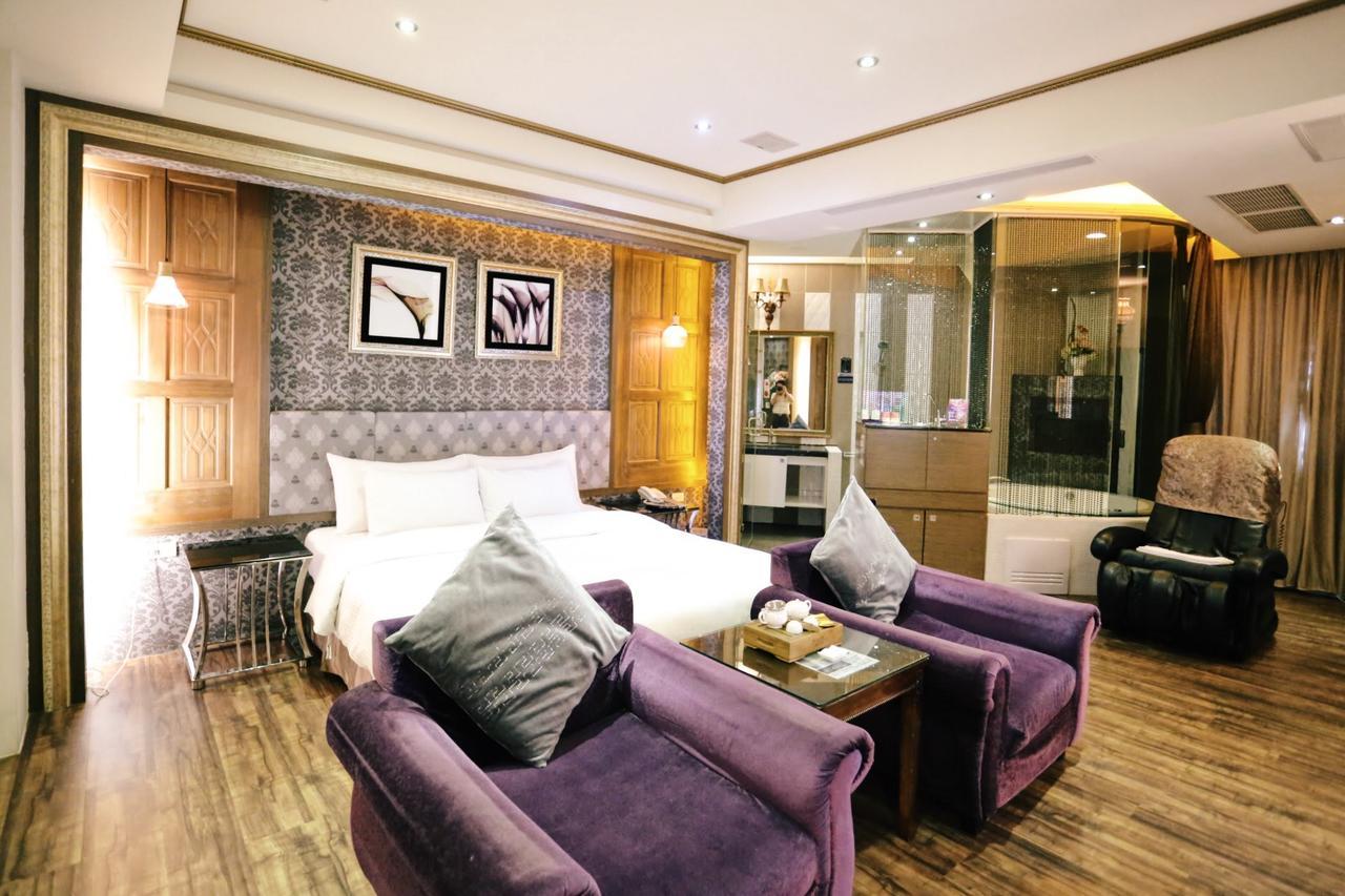 Go Shine Motel Pingtung ภายนอก รูปภาพ